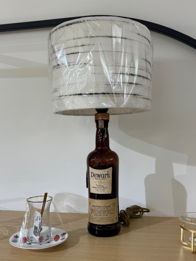 Dewars Heritage Bottle